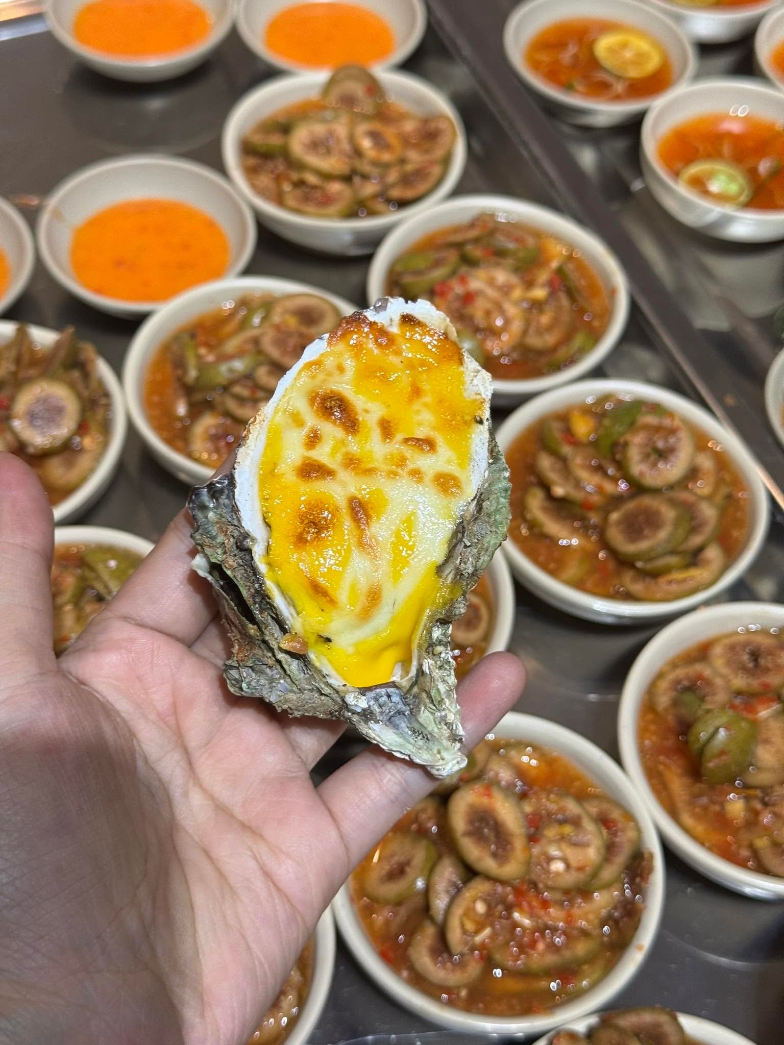 Hàu sữa nướng phô mai (2 con)